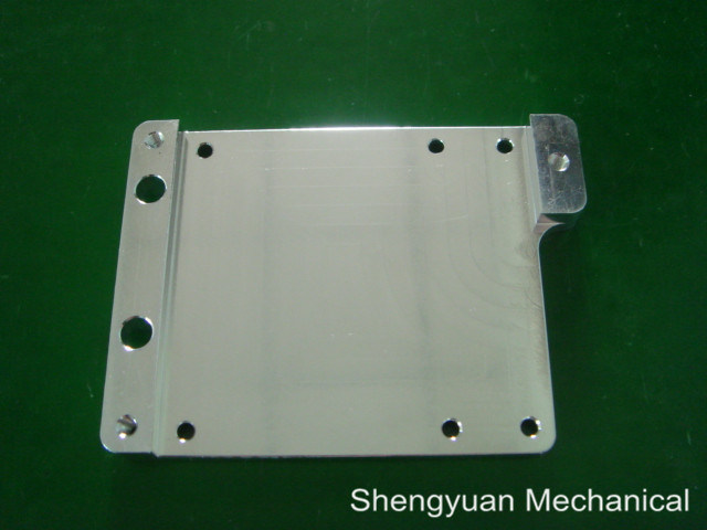 Radiateur de usinage GWHI/GBEL de pièces d'aluminium d'Alodine de précision claire de commande numérique par ordinateur dans des produits de voiles