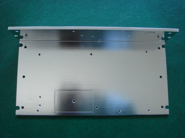 Précision de commande numérique par ordinateur de L-Forme usinant l'angle en aluminium de prototype rapide avec la passivation